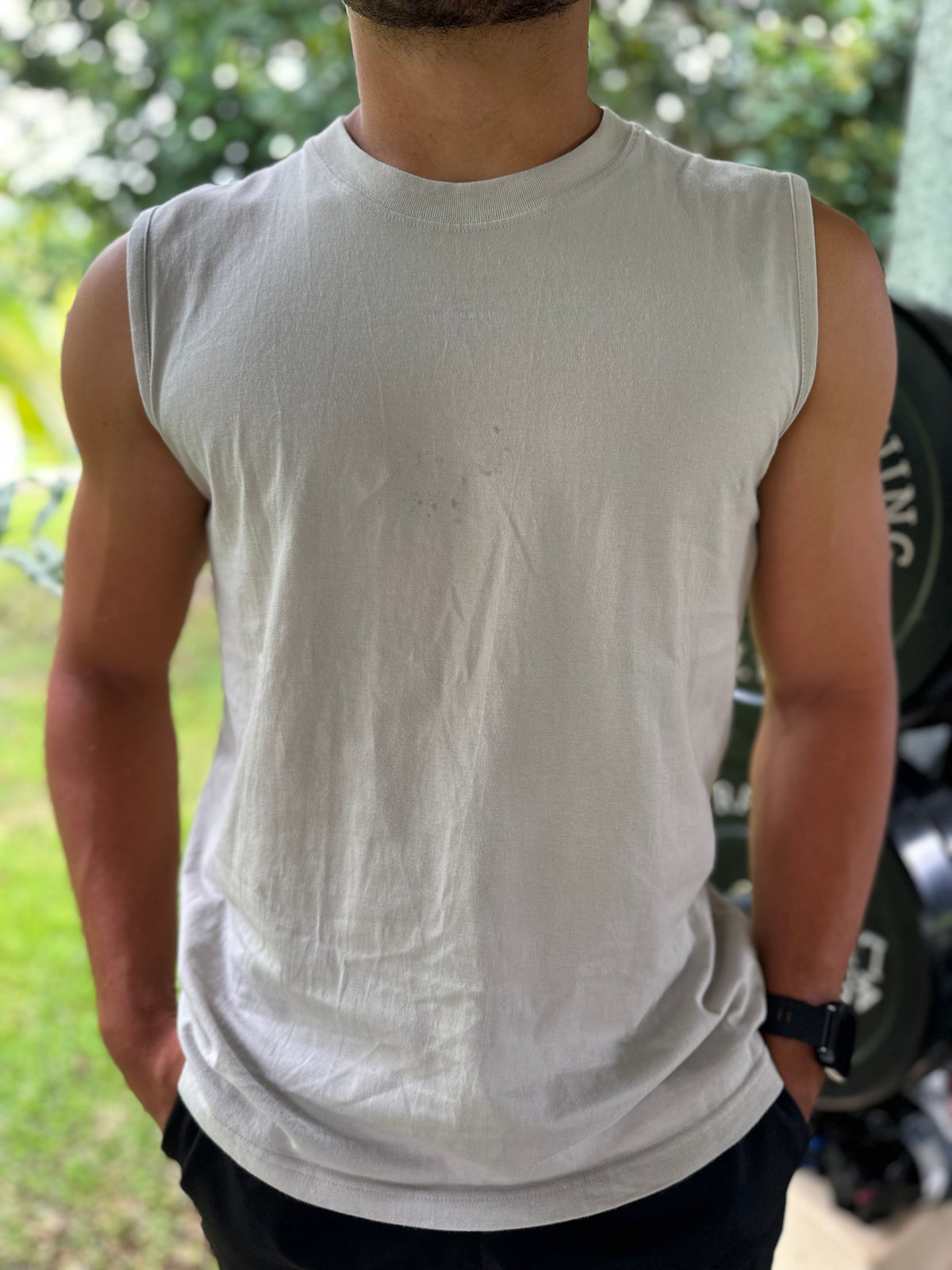 T-SHIRT